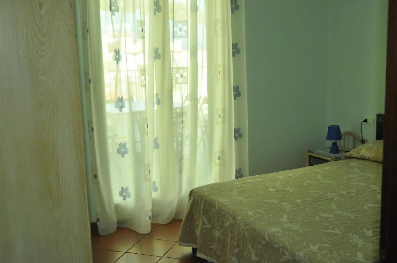 Casa Vacanze Antares Portopalo Di Capo Passero 0*,