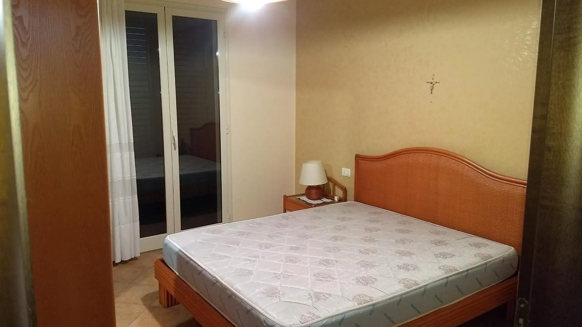 Semesterbostad Casa Vacanze Antares Portopalo Di Capo Passero Italien