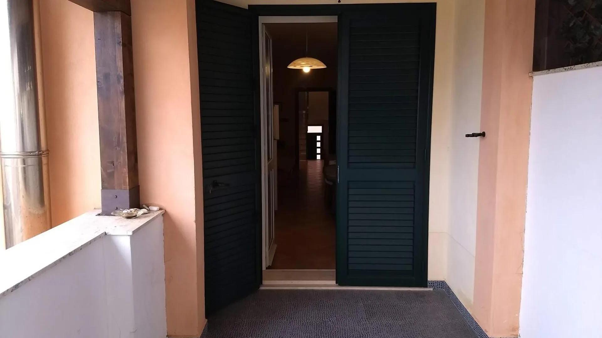 Semesterbostad Casa Vacanze Antares Portopalo Di Capo Passero Italien